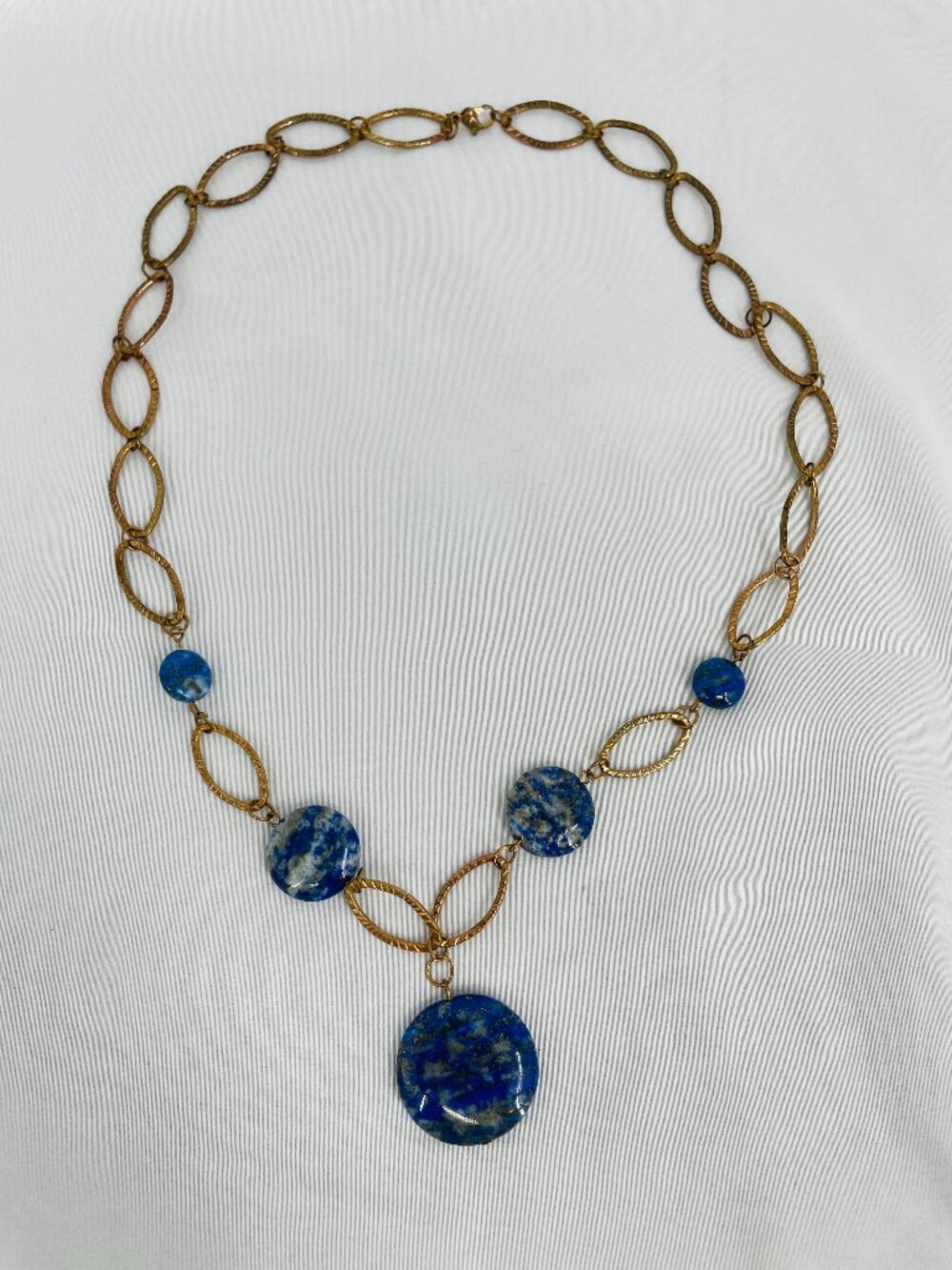 Vintage Early 2000s Bronze Tone Blue Lapis Lazuli Stone Necklace